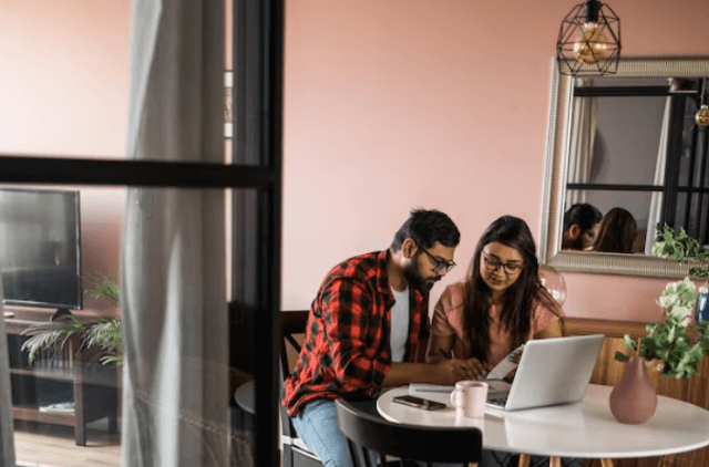 5 Challenges and solutions to managing a remote team