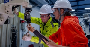 Hands-On Careers: Building Skills for Success Hands-On Careers: Building Skills for Success